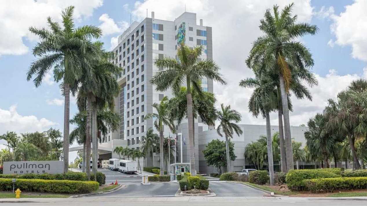 Pullman Miami Airport Hotel Airport Parking SPECIAL DEAL