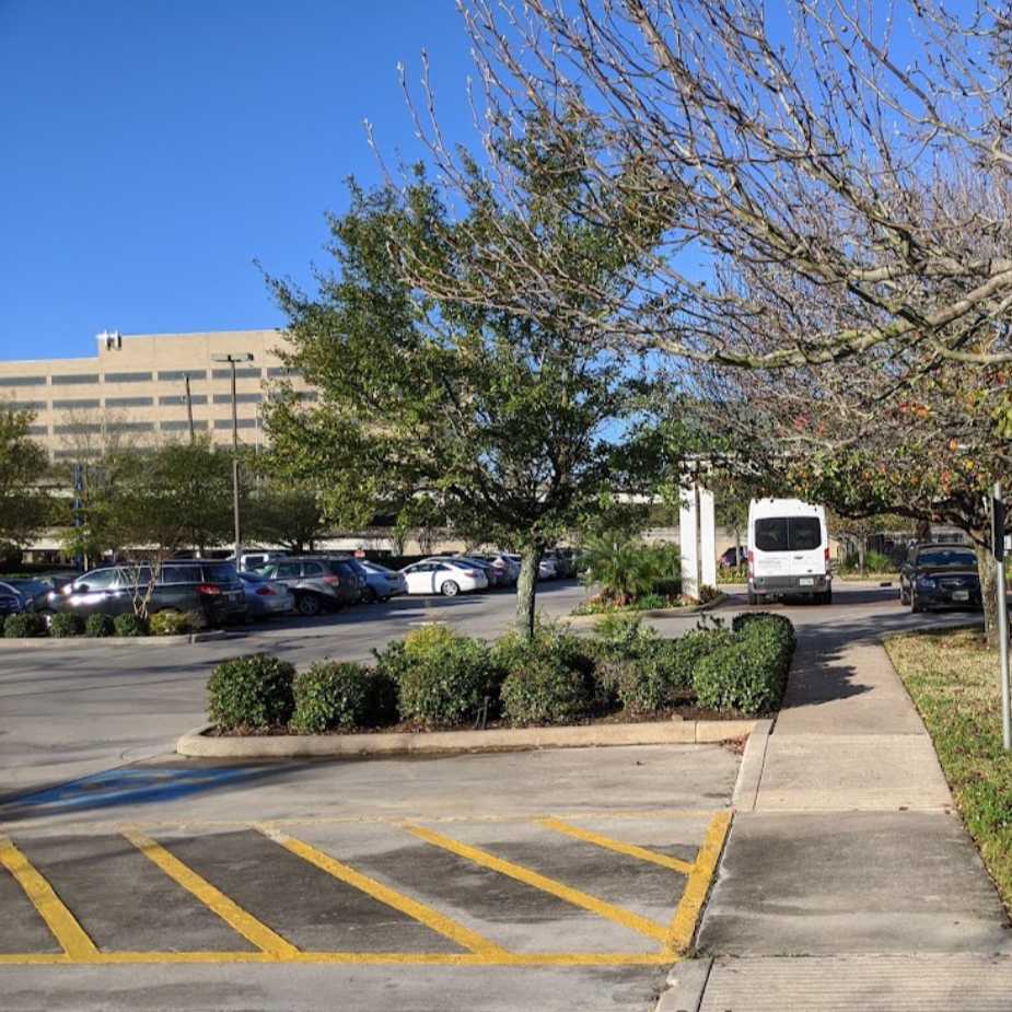 Hilton Garden Inn IAH Airport Parking