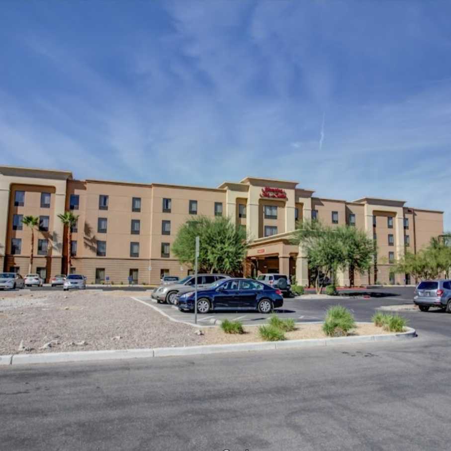 Hampton Inn and Suites Las Vegas Airport Parking