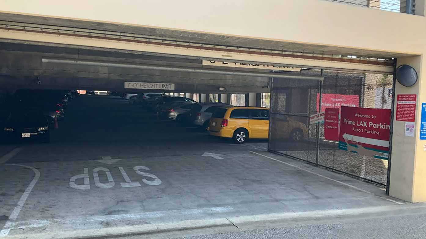 PrimePark LAX Premier SelfPark Garage