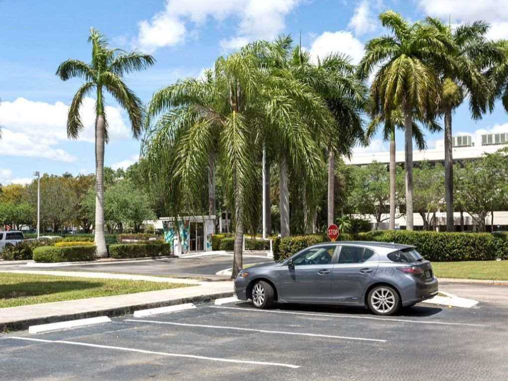 Pullman Miami Airport Hotel Airport Parking SPECIAL DEAL