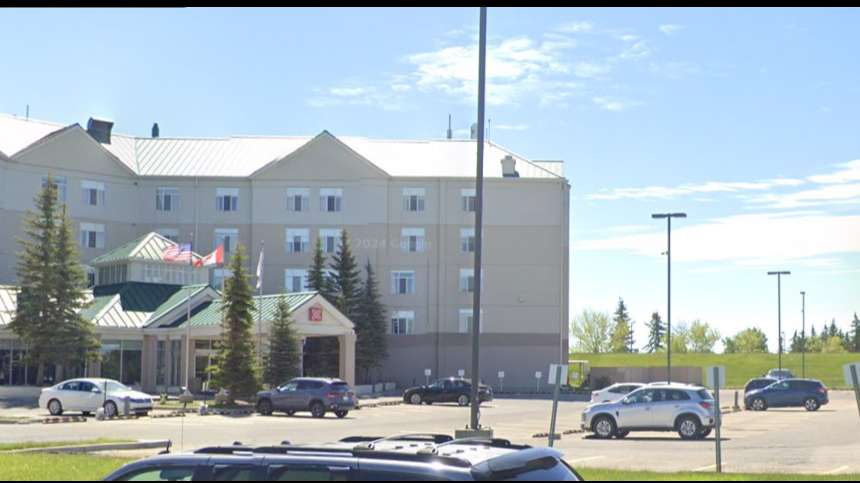 Hilton Garden Inn YYC Airport Parking