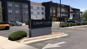 Courtyard by Marriott EL Paso Airport Parking