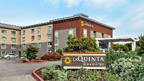 La Quinta Inn & Suites SFO Airport Parking