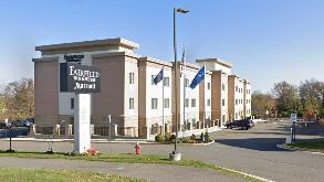 Fairfield Inn & Suites DCA Airport Parking