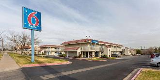 Motel 6 El Paso East ELP Airport Parking