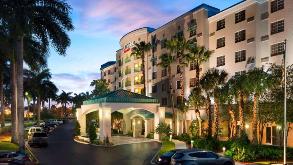 Courtyard FLL Airport Parking