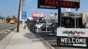 WallyPark Express Los Angeles Airport Parking