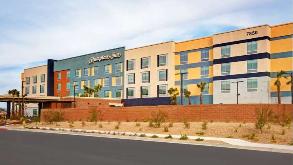 Hampton Inn LAS Strip South Airport Parking