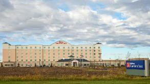 Hilton Garden Inn - Edmonton (YEG) Airport Parking