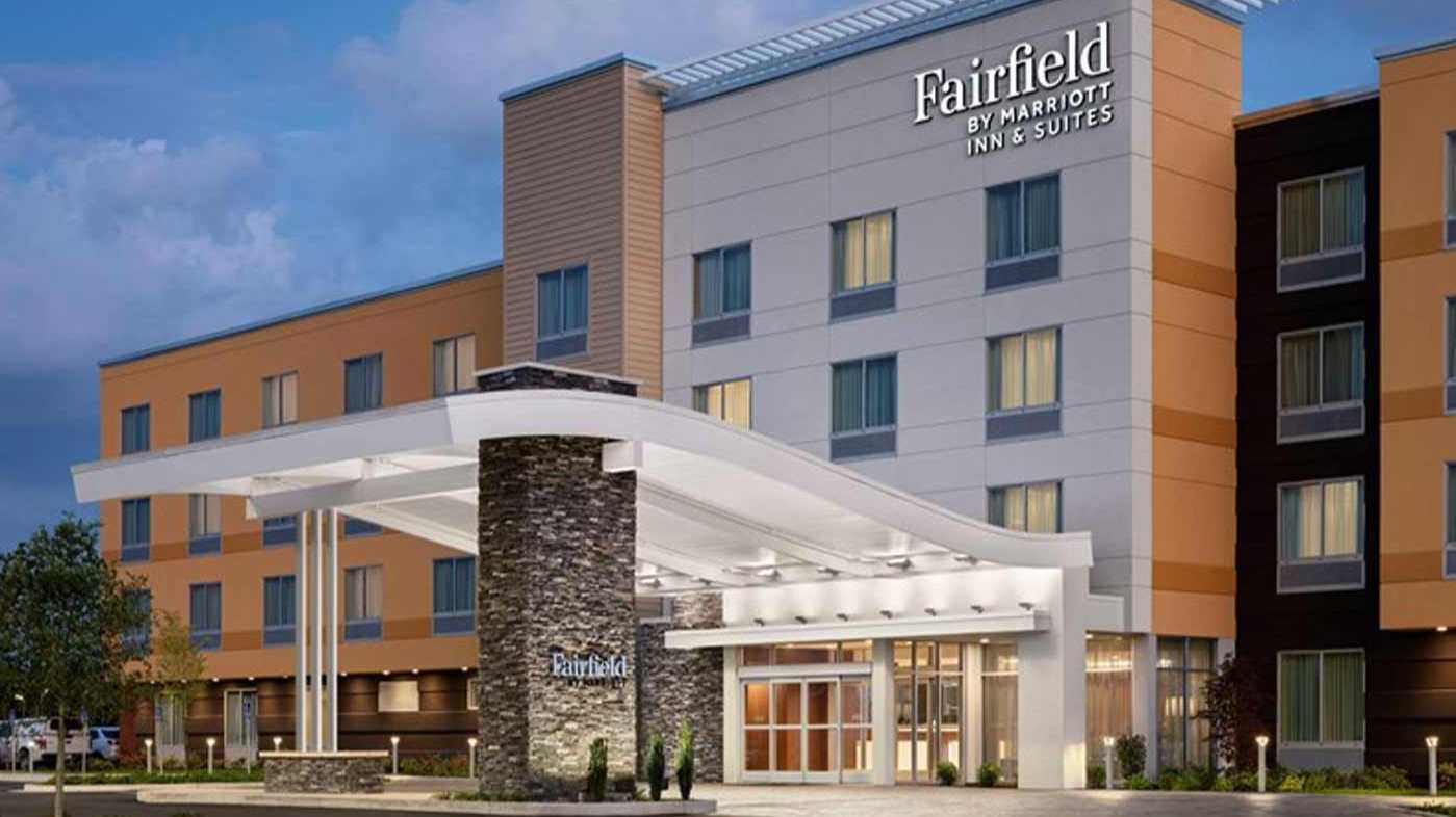 Fairfield Inn HOU Airport Parking