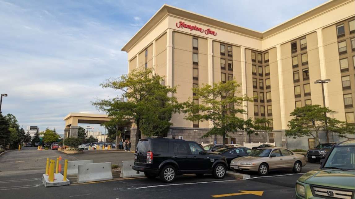 VIP Parking at Hampton Inn BOS Logan Airport