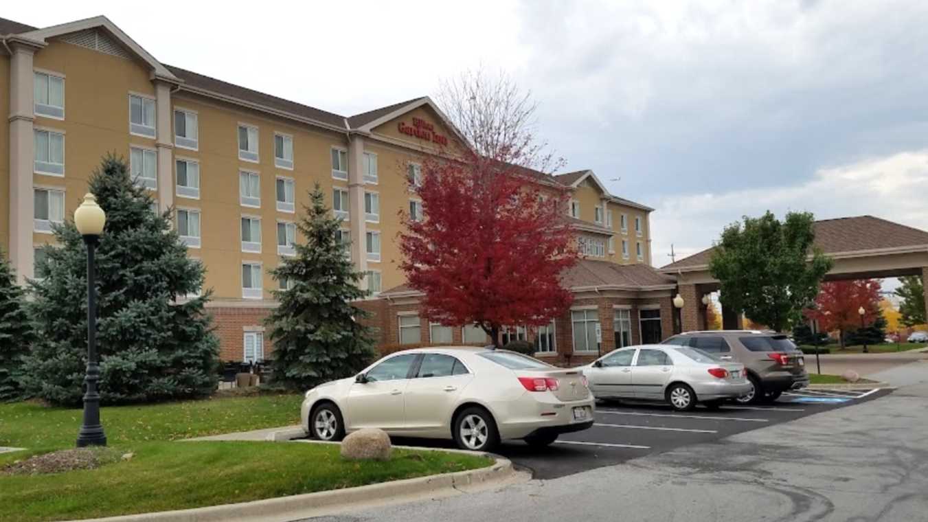 Hilton Garden Inn MDW Airport Parking