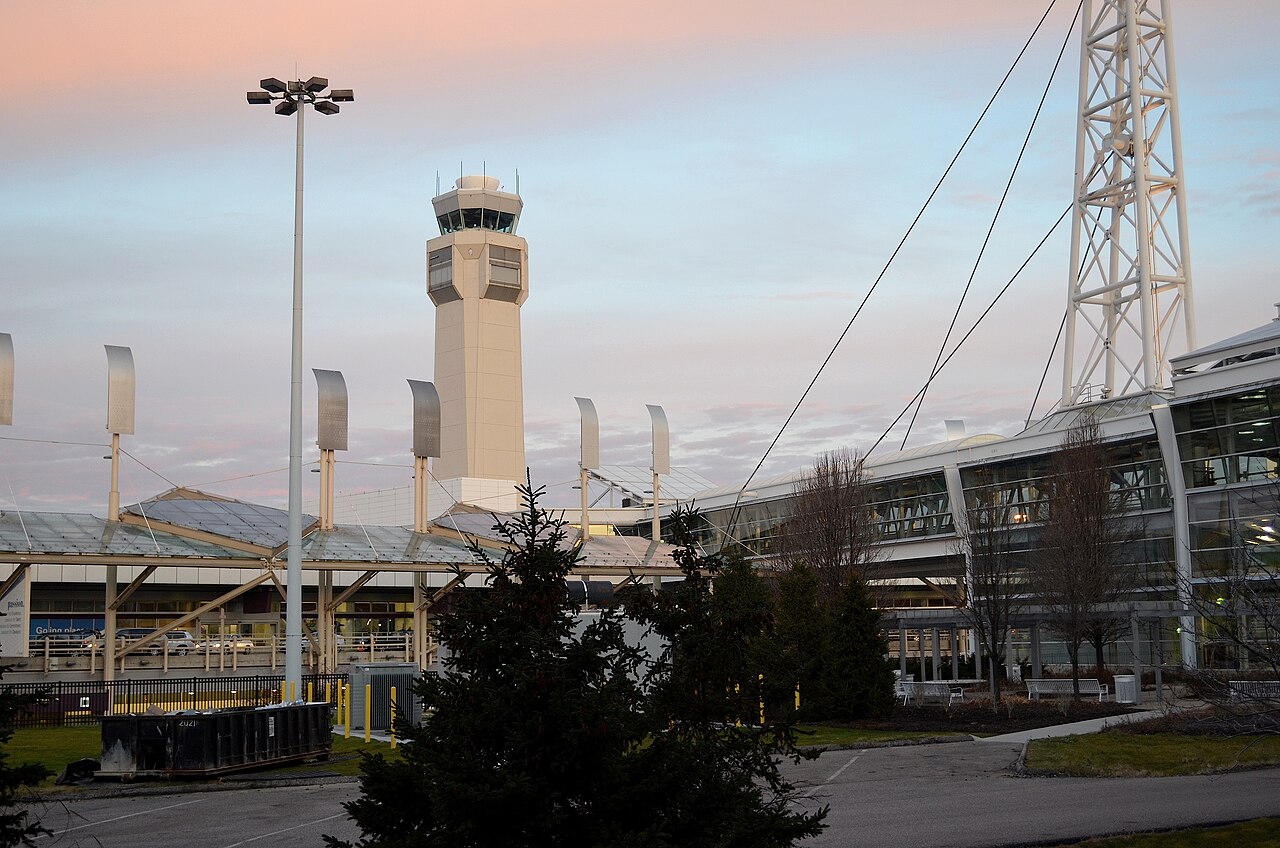 Ultimate Guide to Cleveland Airport (CLE)