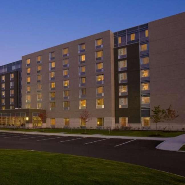 Homewood Suites by Hilton YYZ Airport Parking